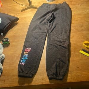 COPY - Butter sweatpants, gray size, XL kids in good shape
